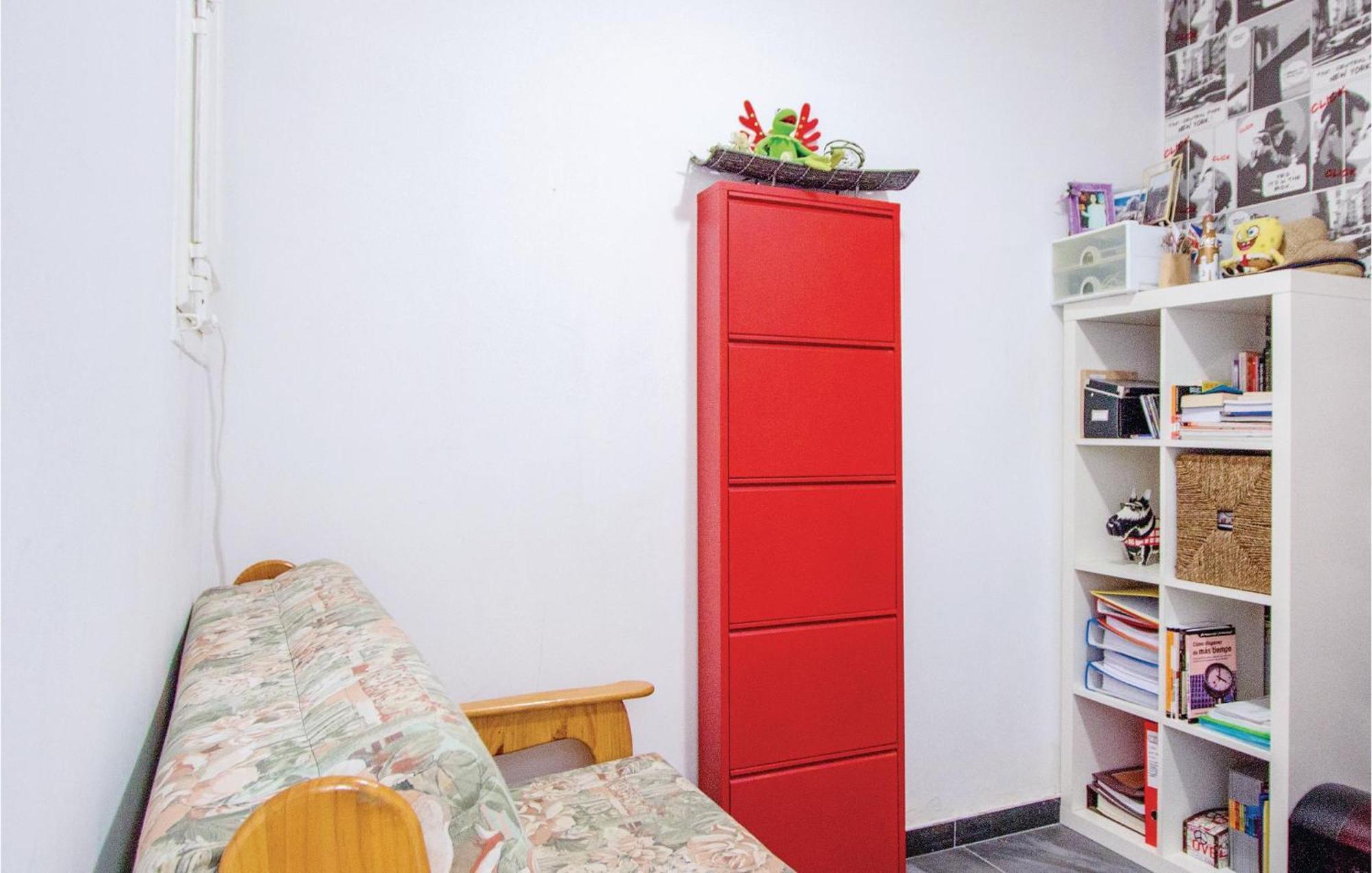 2 Bedroom Cozy Apartment In Blanes Εξωτερικό φωτογραφία